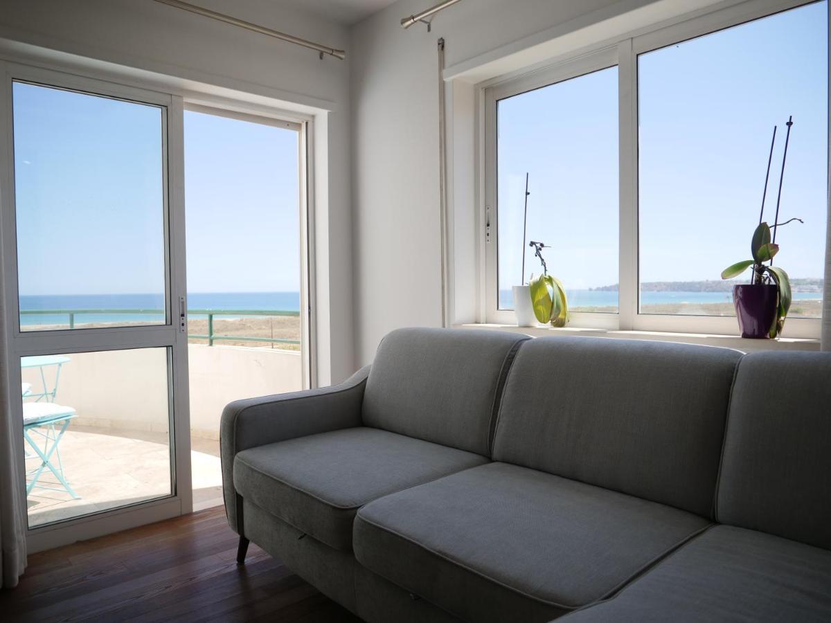 Cozy Apartment With Sea View Over Meia Praia 拉哥斯 外观 照片